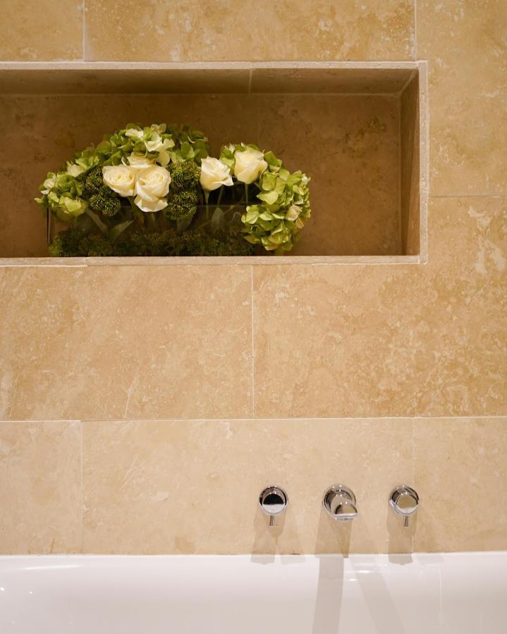 40 Winks Hospitality Hotel Durham Bagian luar foto